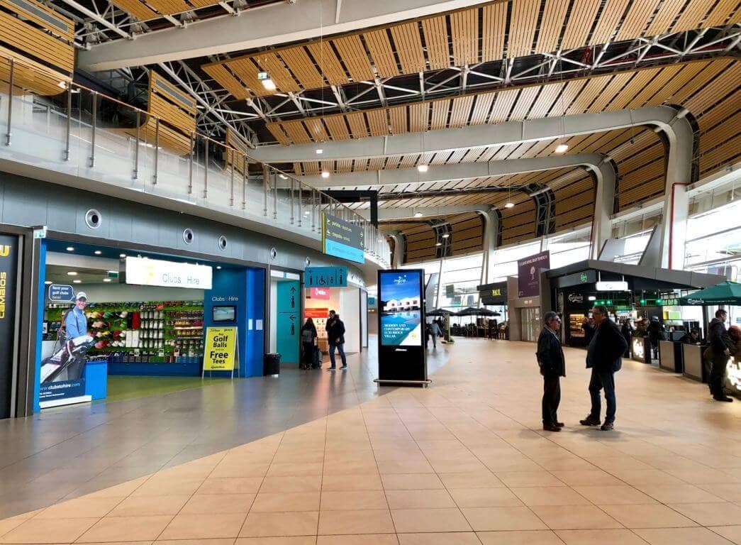 Faro-Airport-inside