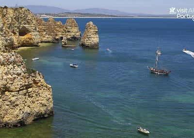 Lagos - rocky beach